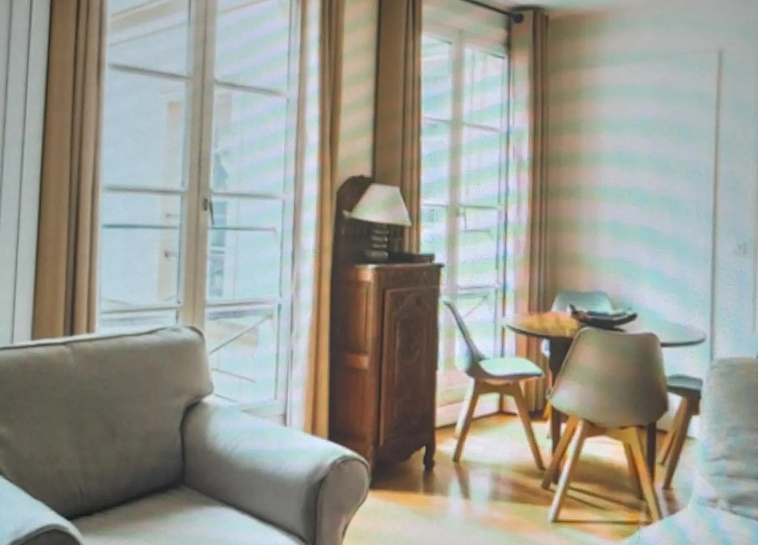 1 Minute Gare Montparnasse , Center, Awsome Place, Close To Eiffel Tour And Louvre Meusm , Front Metro Apartment Paris