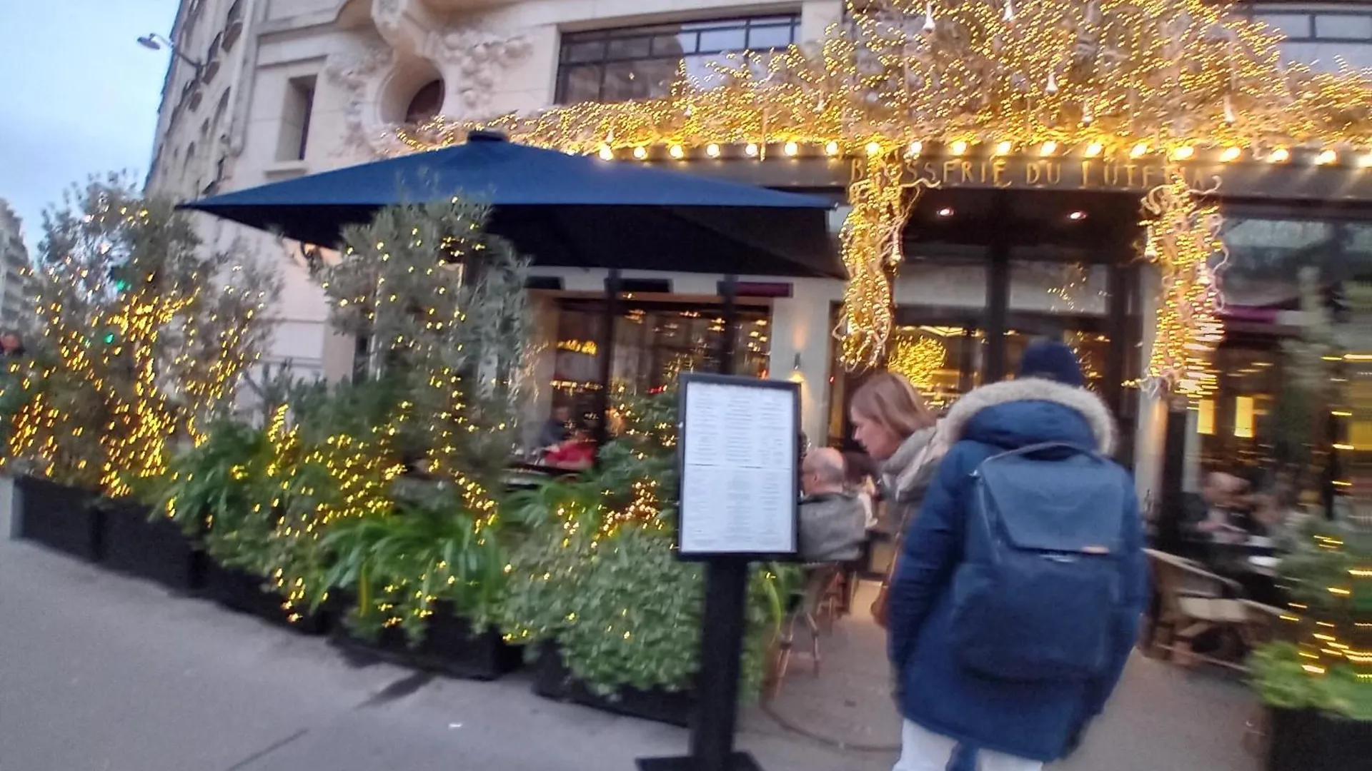 1 Minute Gare Montparnasse , Center, Awsome Place, Close To Eiffel Tour And Louvre Meusm , Front Metro Apartment Paris