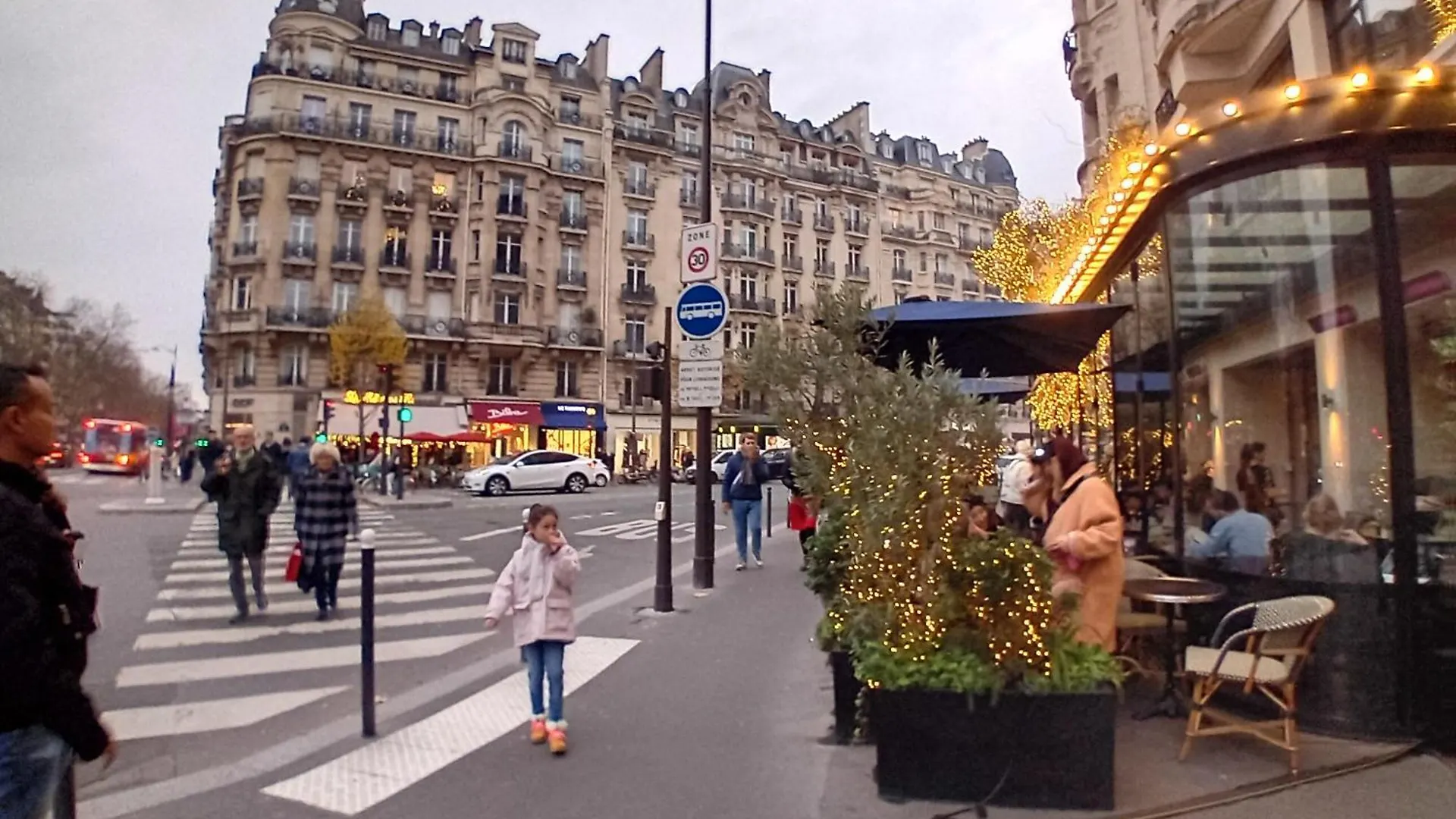 Appartamento 1 Minute Gare Montparnasse , Center, Awsome Place, Close To Eiffel Tour And Louvre Meusm , Front Metro Parigi Francia
